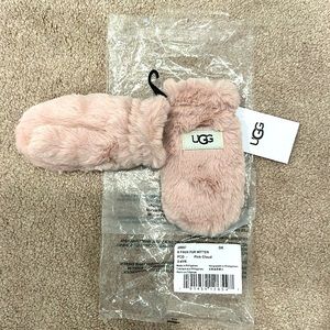 NWT Ugg Toddler Faux Fur Mittens